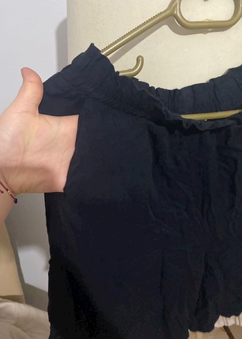 Kadın Siyah Keten Pliseli Mini Şort - Görsel 2