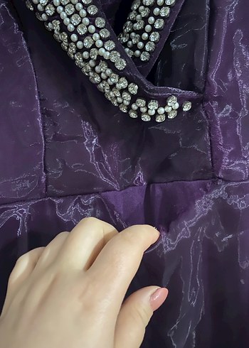 Uzun Mor Gotik Kadın Abiye Elbise çok az bir yırtık var - Görsel 4