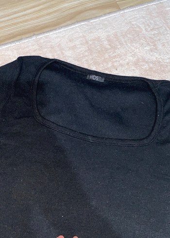 Siyah Kısa Kollu Crop Top - Görsel 2