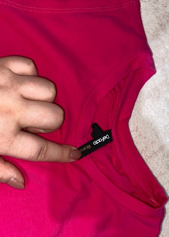 Pembe Kolsuz Dar Kesim Yelek - Görsel 3