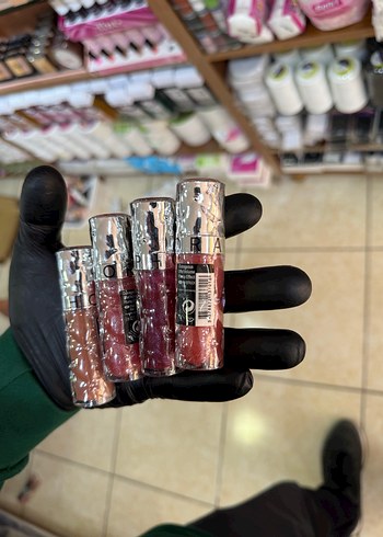 Renkli Çoklu Dudak Parlatıcısı Seti - Görsel 3