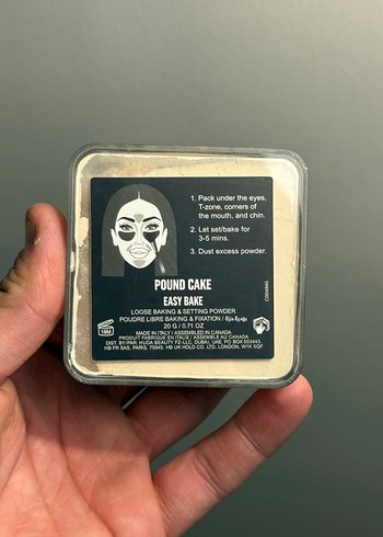 Huda Beauty Easy Bake Pudra Siyah - Görsel 3