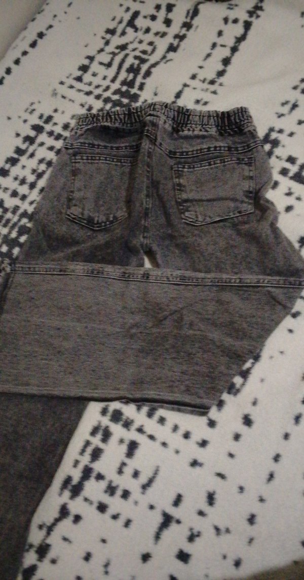 Kemer Detaylı Gri Kız Çocuk Kot Pantolon - Görsel 4