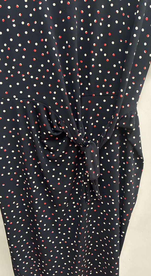 Puantiye Desenli Siyah Midi Elbise - Görsel 5