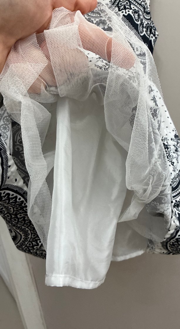 Kız Çocuk Nakışlı Dantel Detaylı Elbise - Görsel 4