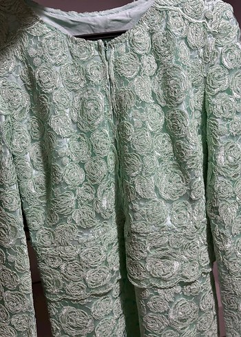 Yeşil Nakışlı Uzun Dantel Kadın Elbise - Görsel 3