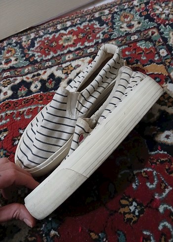 Kadın Beyaz Çizgili Velcro Spor Ayakkabı - Görsel 3