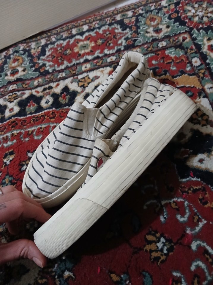 Kadın Beyaz Çizgili Velcro Spor Ayakkabı - Görsel 3