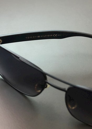 Tommy Hilfiger Erkek Güneş Gözlüğü - Görsel 3