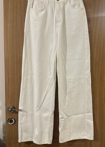 Kadın Beyaz Midi Boy Geniş Kesim Kot Pantolon - Görsel 3