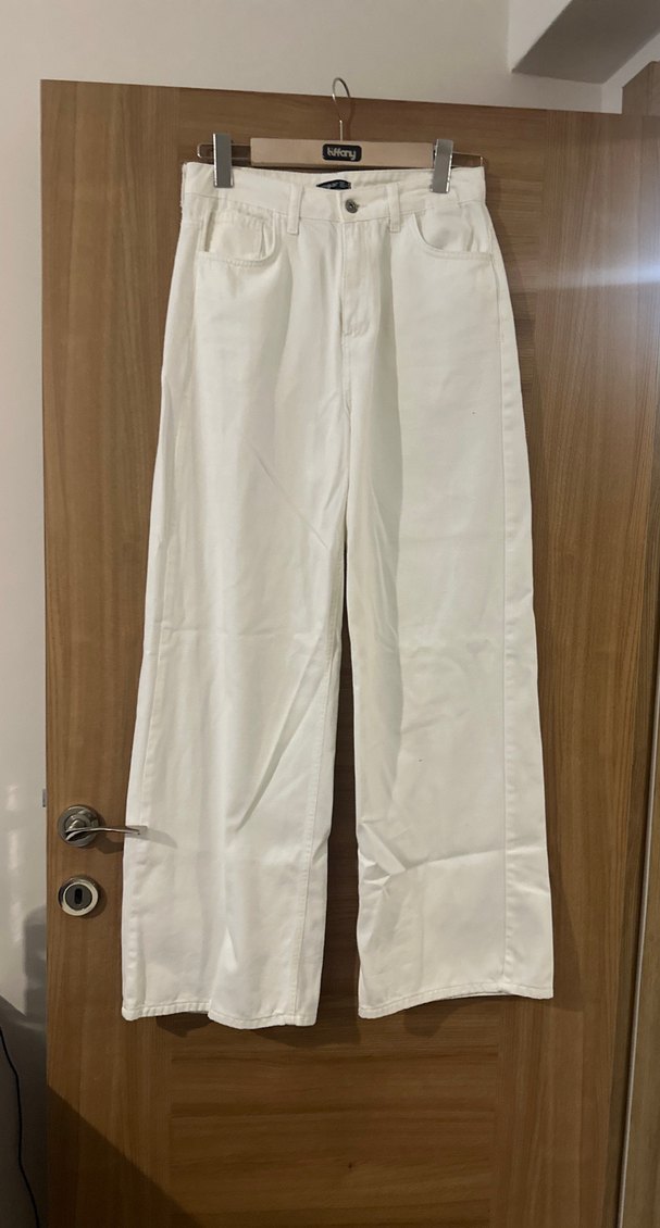 Kadın Beyaz Midi Boy Geniş Kesim Kot Pantolon - Görsel 2