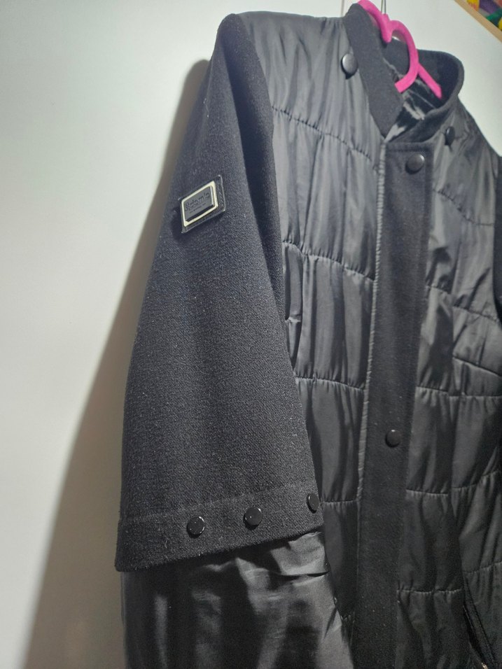 Siyah Uzun Kadın Kışlık Mont - Görsel 2