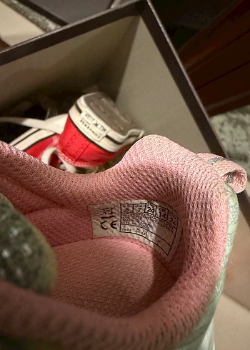 Skechers Spor Ayakkabı - Görsel 2