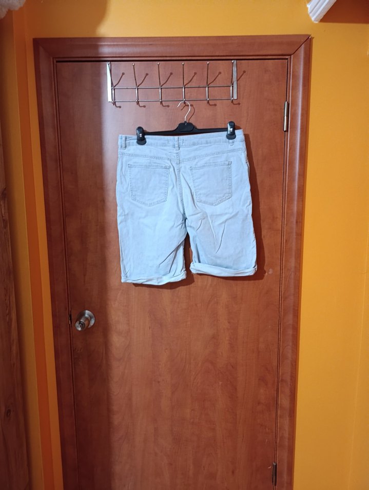 Salaş Kesim Mavi Kot Şort - Görsel 2