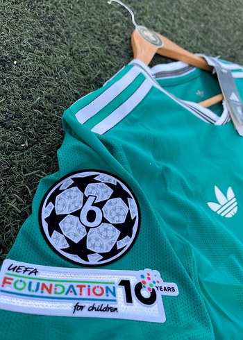 Liverpool 25/26 Player Versiyon - Görsel 3