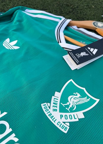 Liverpool 25/26 Player Versiyon - Görsel 2