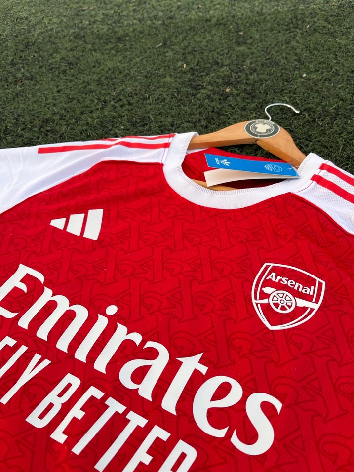 Arsenal 25/26 Ev Sahibi Player Versiyon - Görsel 2