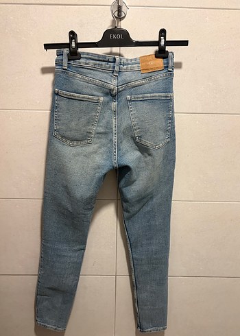 Kadın Mavi Dar Kesim Kot Pantolon - Görsel 4