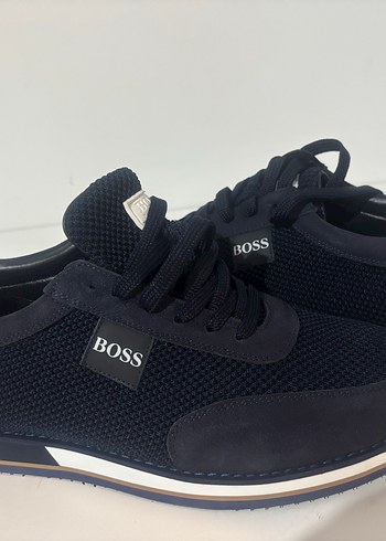 Hugo Boss 44