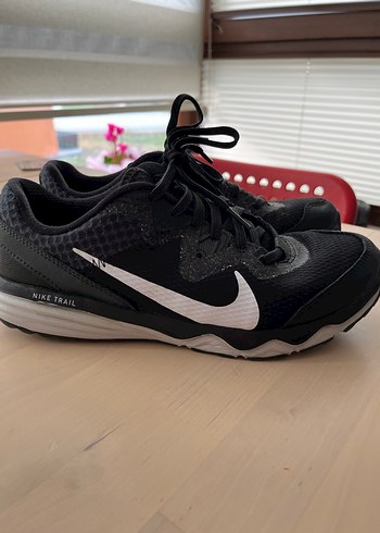 Nike Siyah Bağcıklı  Spor Ayakkabı - Görsel 2