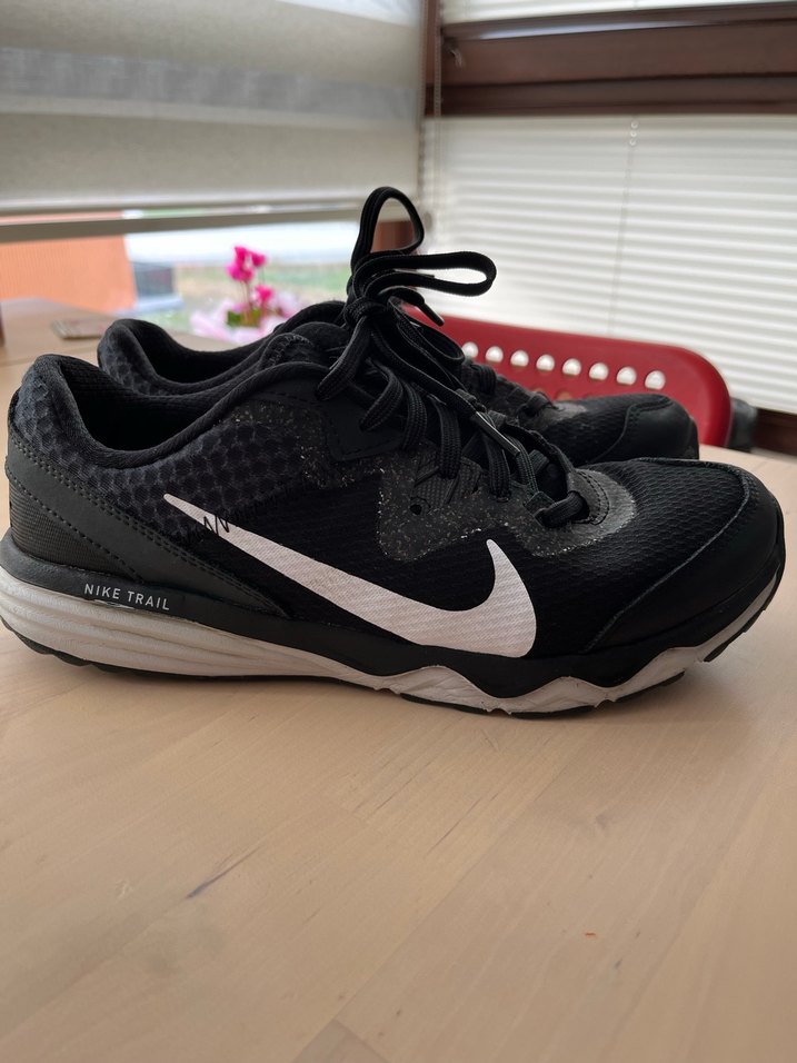 Nike Siyah Bağcıklı  Spor Ayakkabı - Görsel 2