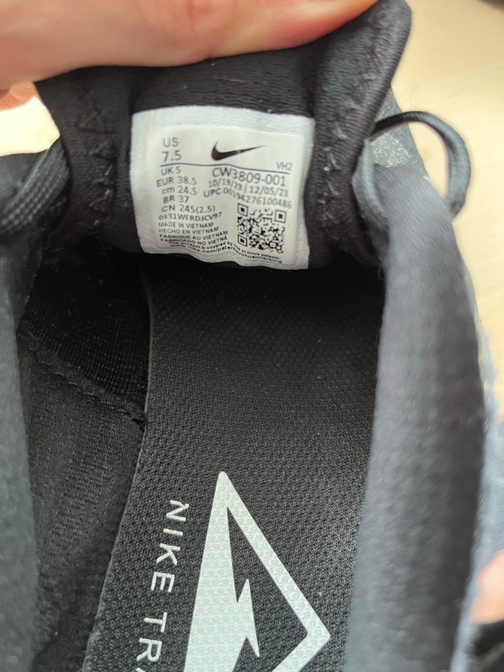 Nike Siyah Bağcıklı  Spor Ayakkabı - Görsel 3