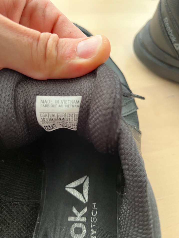 Reebok spor ayakkabı - Görsel 3