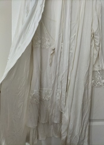 Uzun Beyaz Bohem Kadın Sabahlık takım - Görsel 4