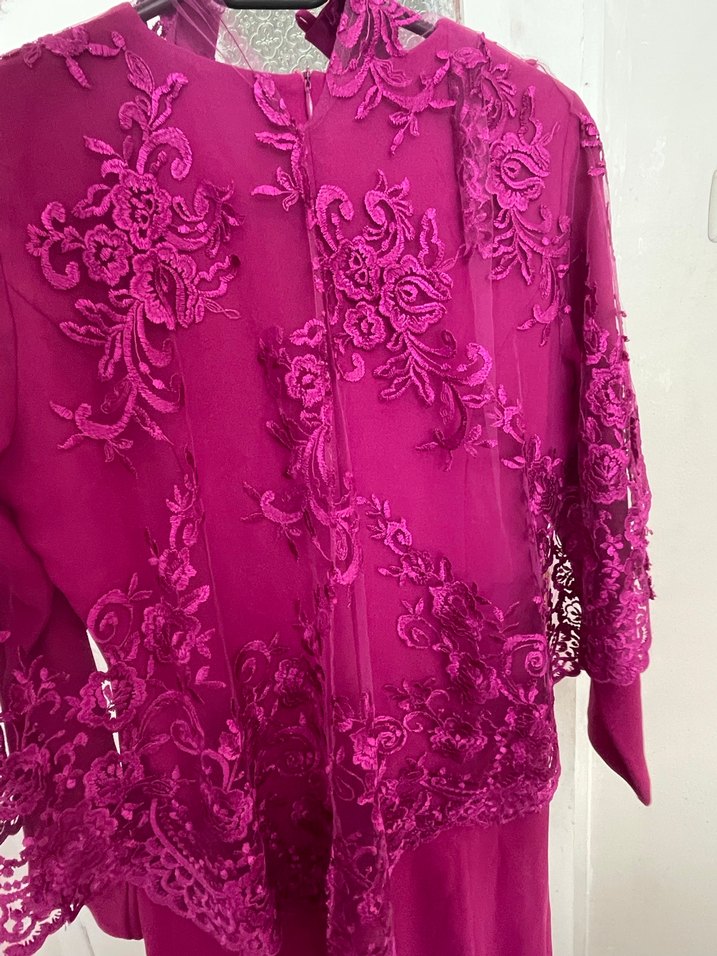 Uzun Kollu Dantelli Mor Abiye Elbise - Görsel 2