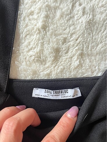 s Beden zara crop bustiyer siyah s