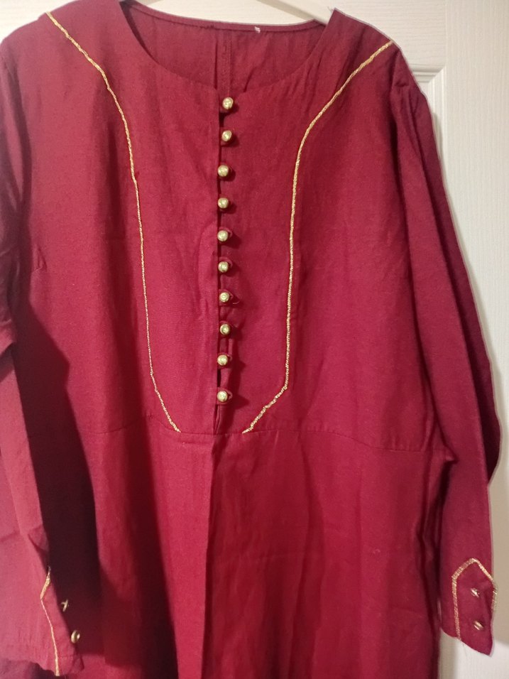 Bordo Uzun Kollu İşlemeli Kadın Tunik - Görsel 2