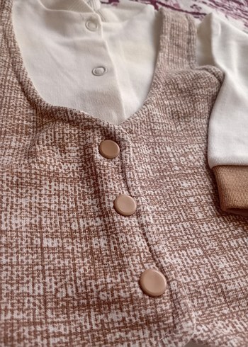 Düğmeli Kahverengi Bebek Erkek Takımı - Görsel 4