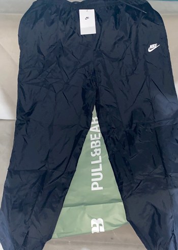 Nike Siyah Eşofman Takımı Paraşüt Kumaş - Görsel 3