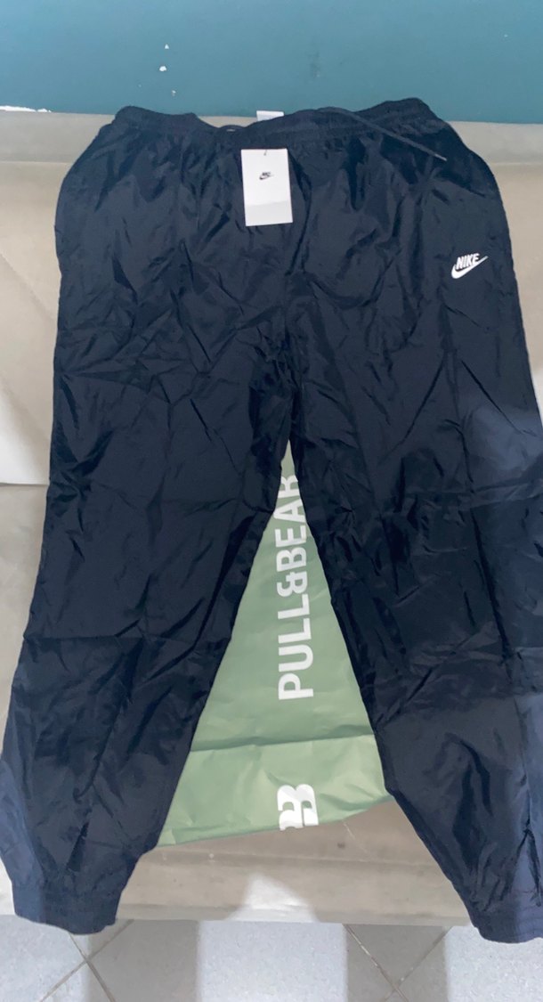 Nike Siyah Eşofman Takımı Paraşüt Kumaş - Görsel 3