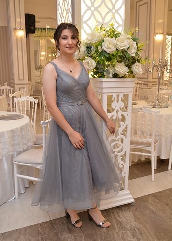 Gri Drapeli Midi Abiye Elbise - Görsel 8