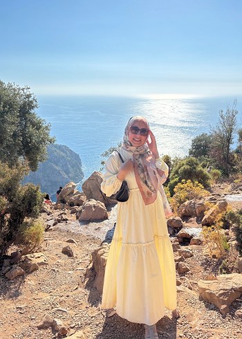 Bohem Tarzı Uzun Pamuklu Elbise - Görsel 3