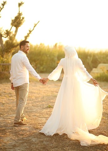 Beyaz Tesettür Gelinlik - Görsel 2