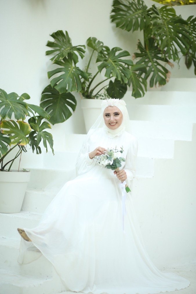 Beyaz Tesettür Gelinlik - Görsel 5