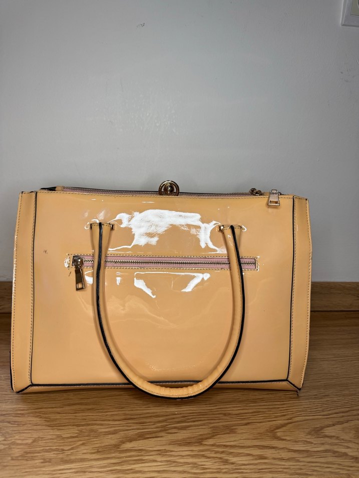 Bej Parlak Deri Kadın Çanta EBA - Görsel 2