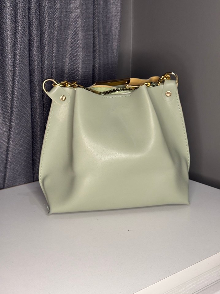 Zincir Detaylı Su Yeşiki Deri Kadın Çanta - Görsel 3
