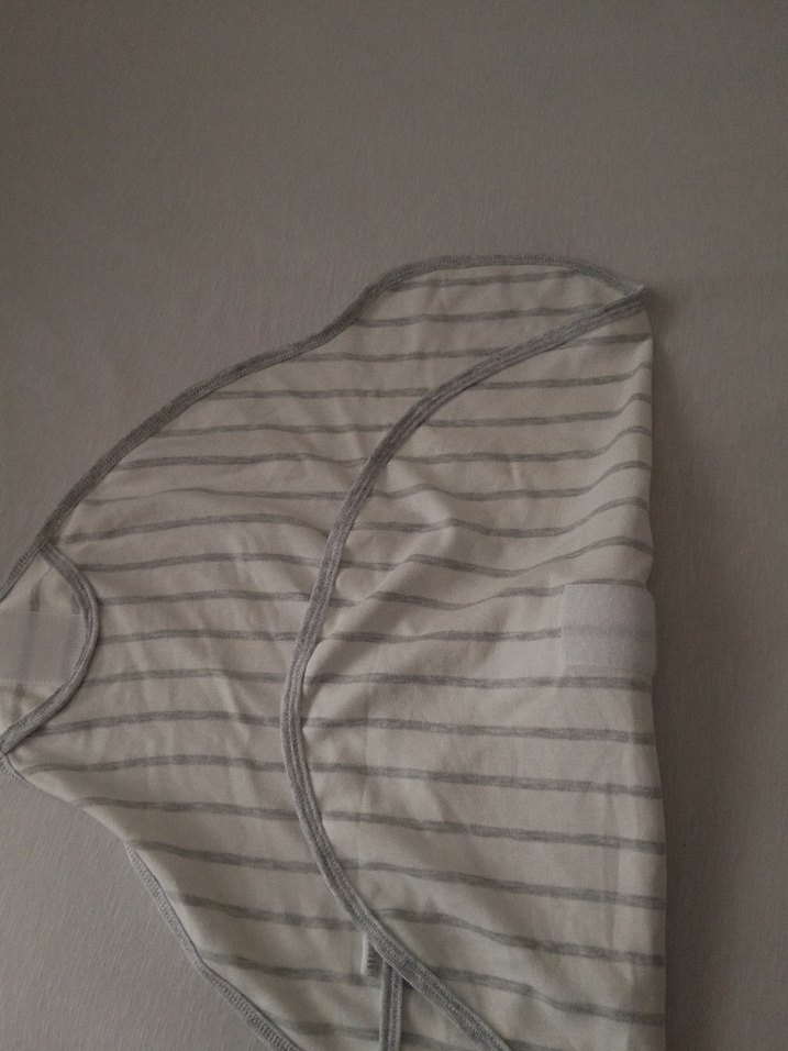 Gri Çizgili Bebek Kundağı - Görsel 3