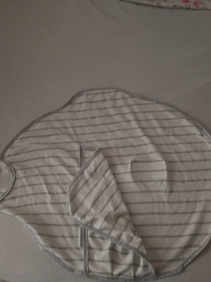 Gri Çizgili Bebek Kundağı - Görsel 2