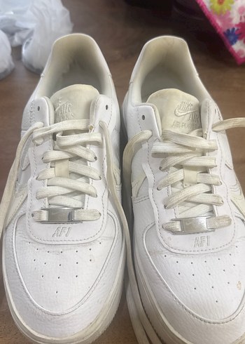 Nike Air Force 1 Beyaz Kadin Spor Ayakkabi