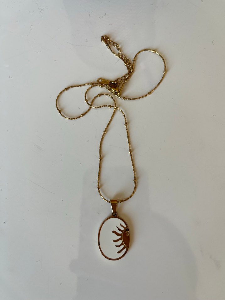 Detaylı Zincirli Mini Güneş Figürlü Kadın Kolye - Görsel 5