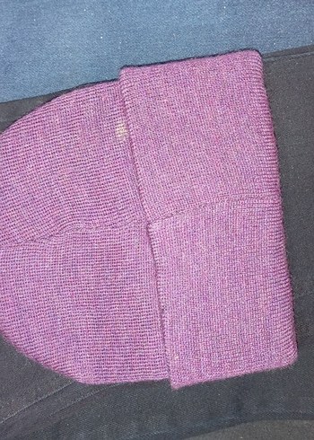 Mor Örgü Kadın Bere - QUEEN Yazılı - Görsel 3