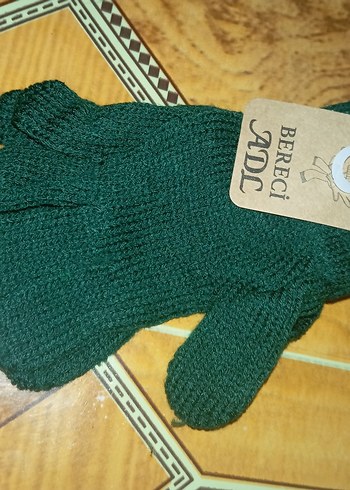 Erkek Çocuk Örgü Yeşil Eldiven - Görsel 2