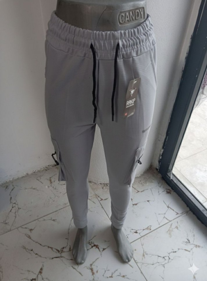 Erkek Beyaz Mini Jogger Cepli Eşofman - Görsel 4