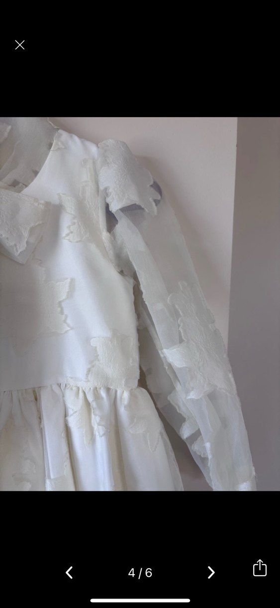 Kız Çocuk Beyaz Fırfırlı Uzun Kollu Elbise - Görsel 2