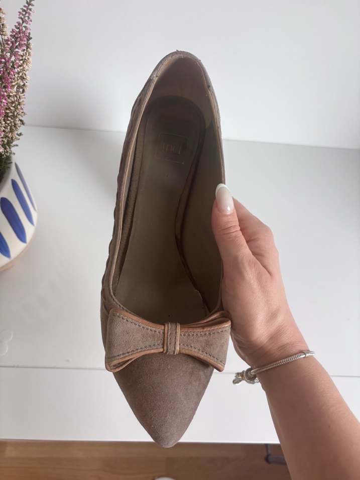 İnci Marka Süet Topuklu Ayakkabı - Görsel 4