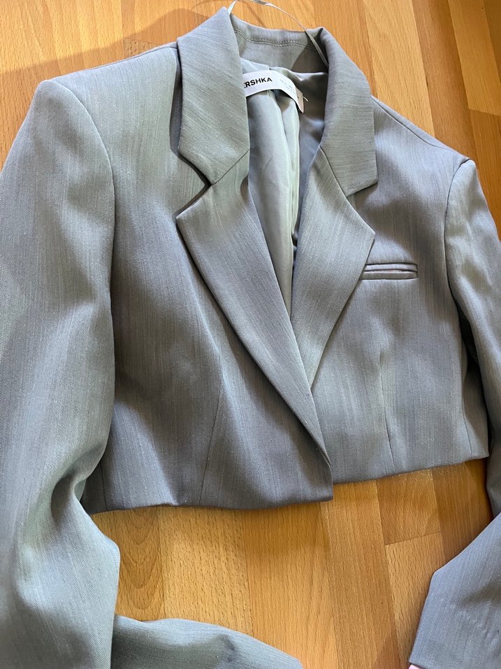 Gri Mini Kadın kısa Blazer Ceket bershka - Görsel 2